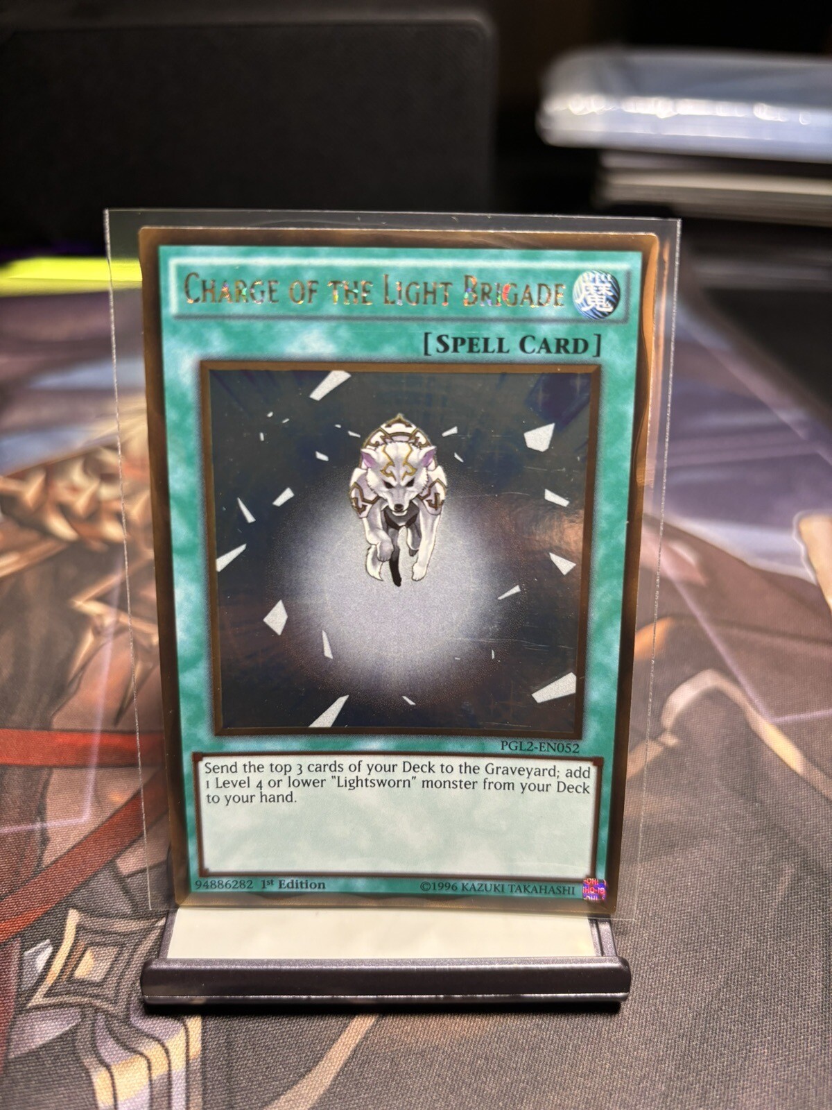Yu-Gi-Oh! Charge Of The Light Brigade Gold Rare Card – PGL2-EN052 From Premium Gold: Return Of The Bling