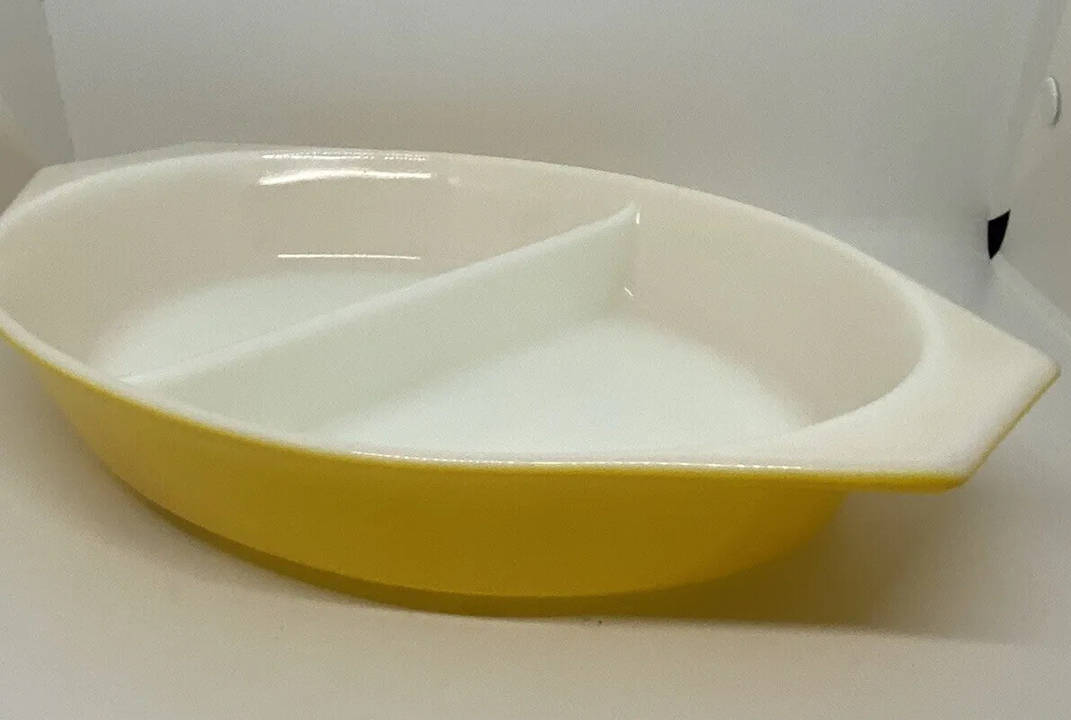 Vintage Pyrex Yellow Daisy Sunflower Divided Casserole Dish with Lid