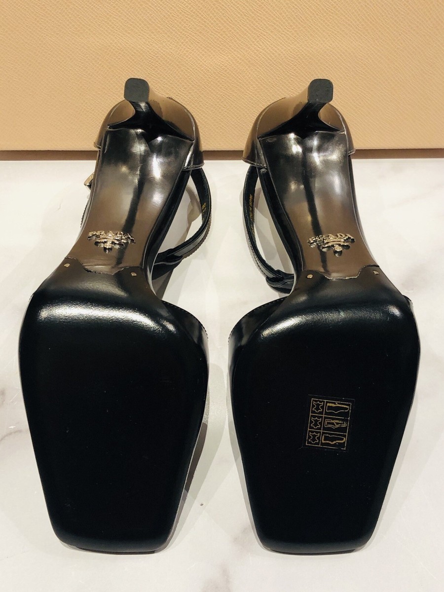 【ばに】PRADA Leather Strap Heels PRADA Black Leather Metallic Gray Square Toe Ankle Strap