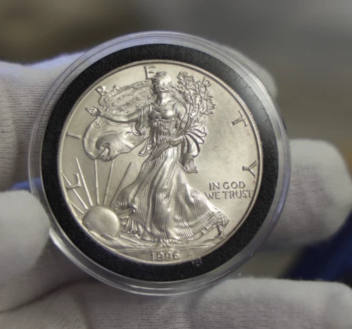 1996  US Silver Eagle $1 Nice Unc Better Year.