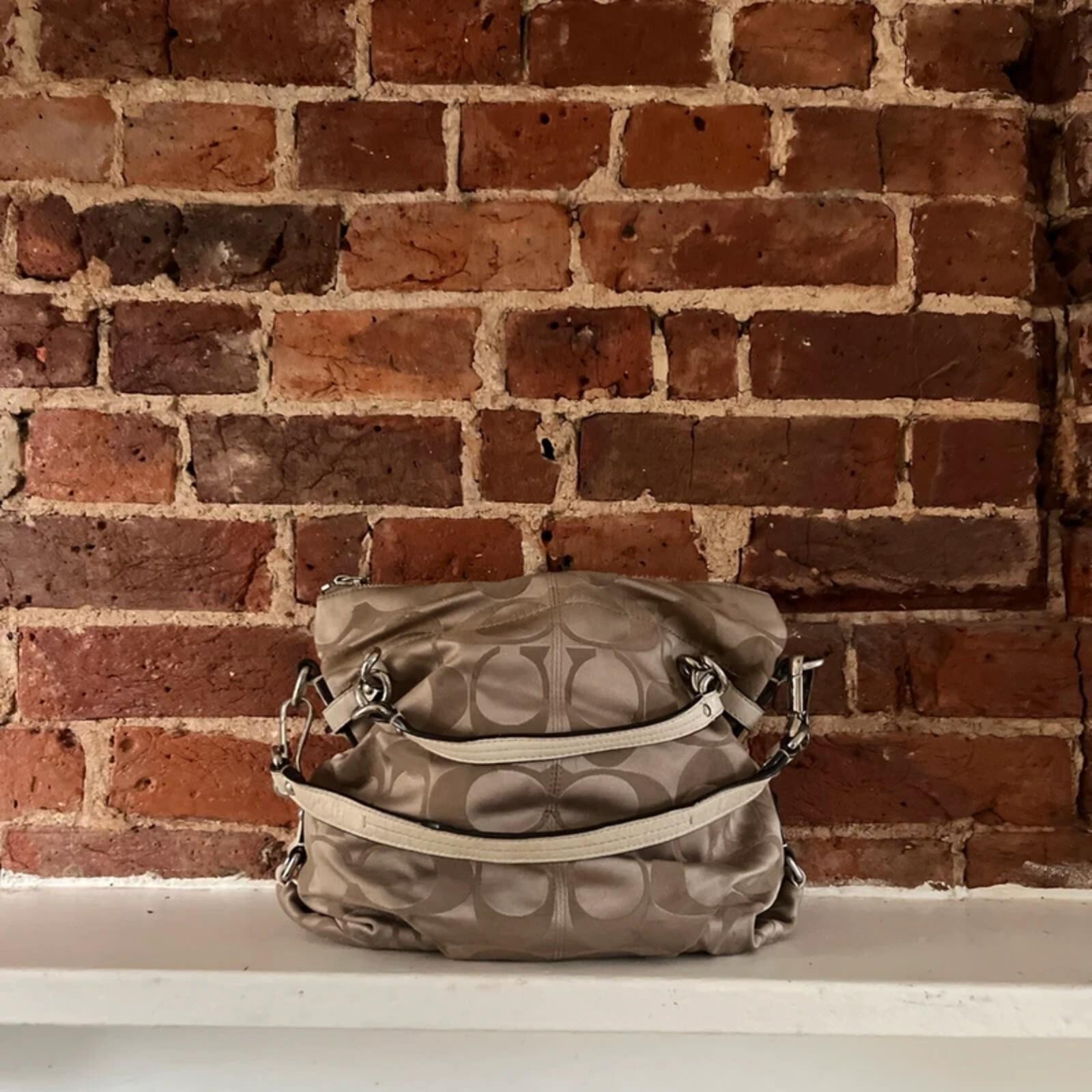 Vintage Coach Canvas Y2K large Women’s Handbag image 5