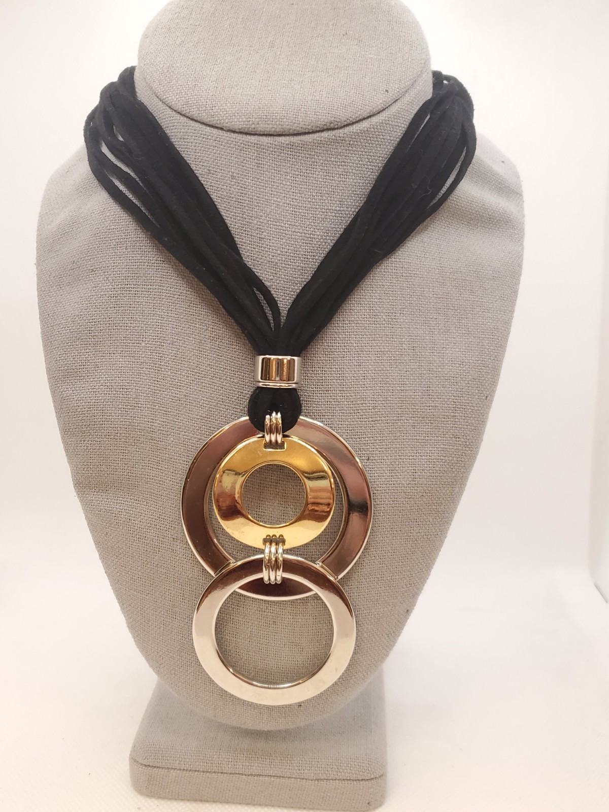 Pasarella Colombia Metallic Statement Necklace Hu… - image 5