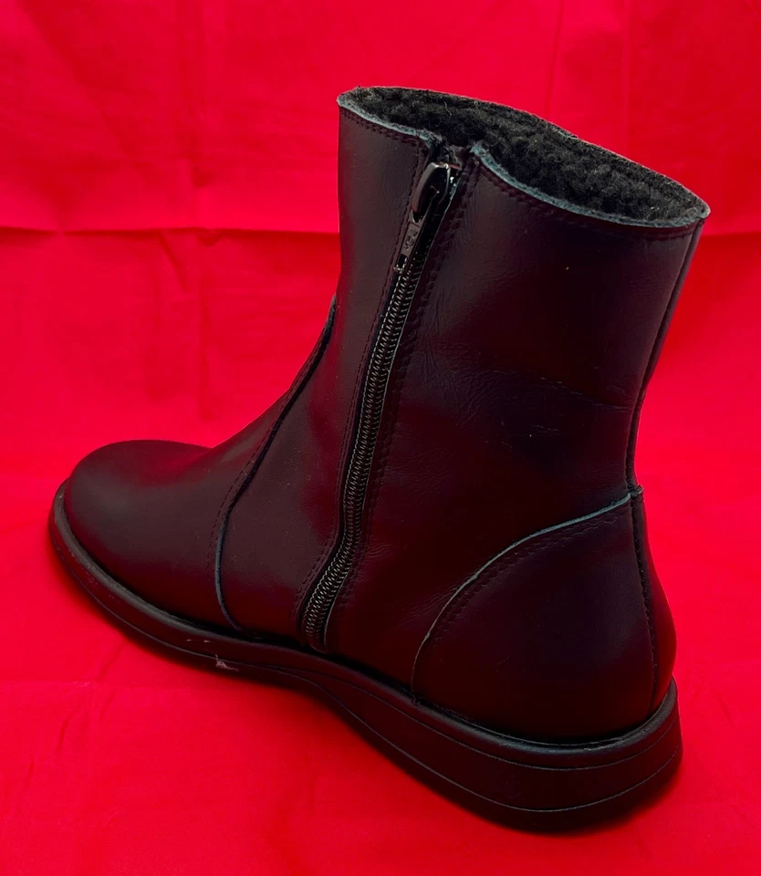 Botines Hechos a Mano en México EE. UU. Talla 7 Negros con Cremallera Interior con Forro Completo Foto 4 de 4
