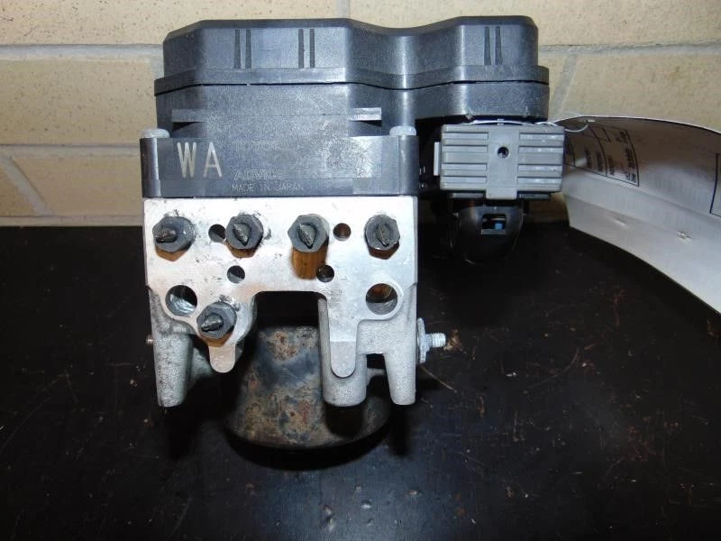 ABS Pump Anti-Lock Brake Part Actuator And Pump Assembly Fits 09 LEXUS ES350 172 Foto 2 de 4