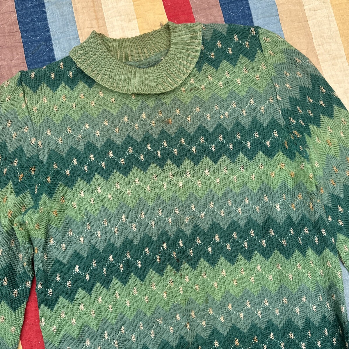 Antique 1920s Green Geometric Knit Sweater Wool Jumper Pull