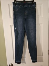 New M 28x28 SPANX Soft Blue Denim High Rise Pull On Shaping Stretch Hem Jeans