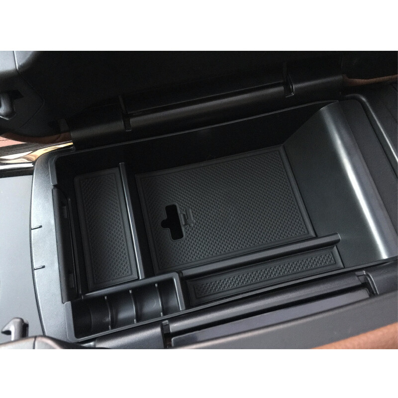車 BMW X5 F15 リアトランク収納コンパートメント