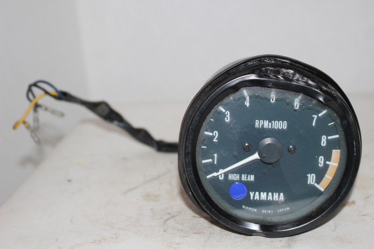YAMAHA RD400 TACHOMETER GAUGE METER (YTGU152) | eBay