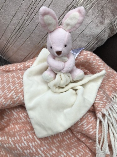 M&S BUNNY RABBIT COMFORTER Blanket Plush Toy Pink Cream Marks & Spencer 03966105 - Picture 7 of 7