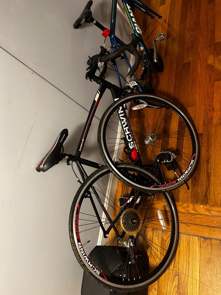 schwinn phocus 1400 road bike