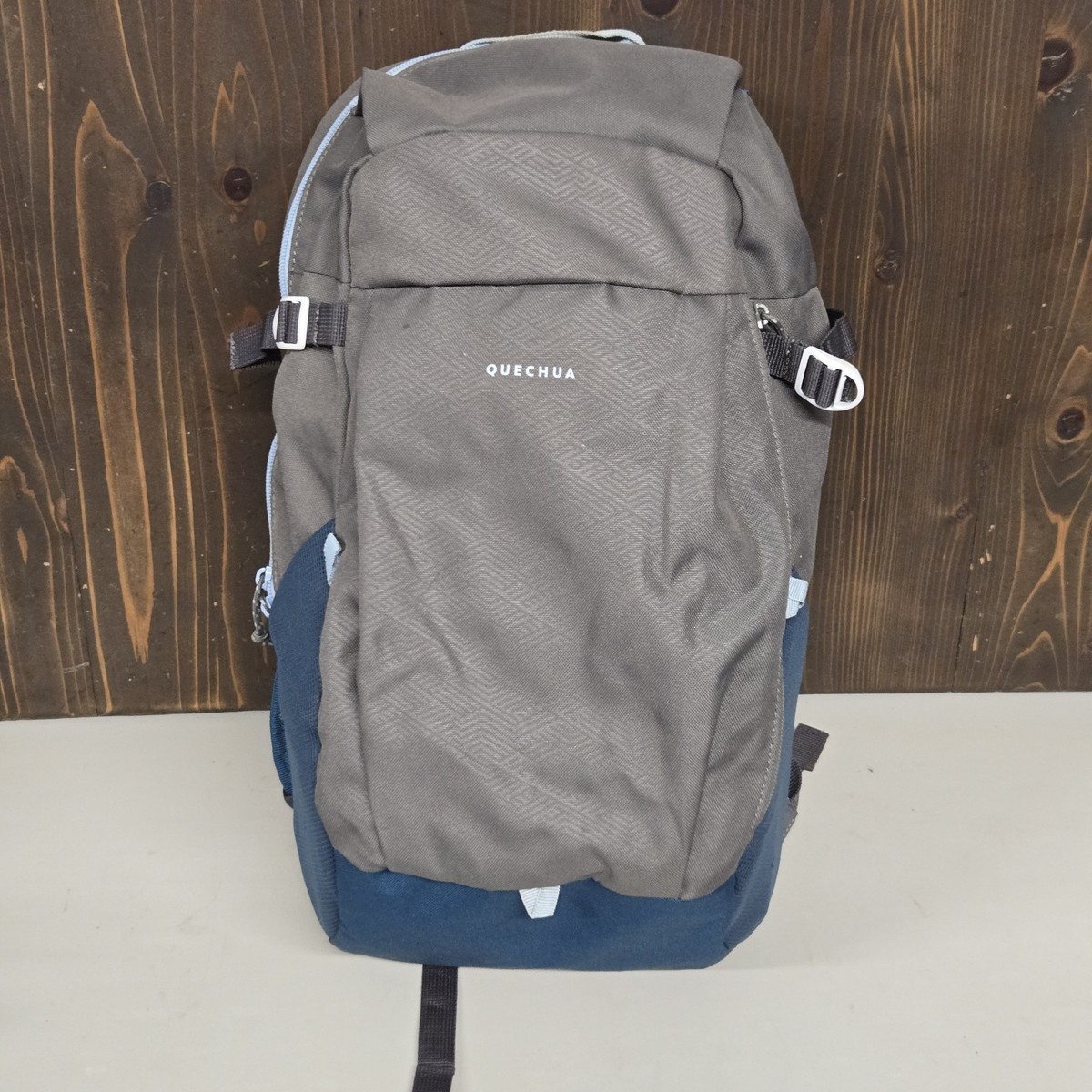 Quechua Decathlon Backpack NH100 20L Khaki Color Hiking