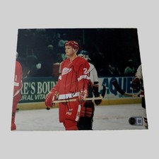 Bob Probert signed 8x10 Rare Detroit Red Wings Chicago Blackhawks Beckett