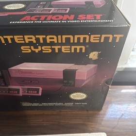 Nintendo NES Action Set Gray Zapper Version - Empty Box with foam & extras  Read