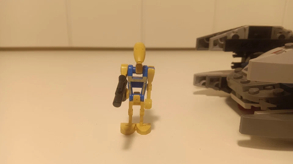 LEGO Star Wars 75073 Vulture Droid, foto 3 de 3