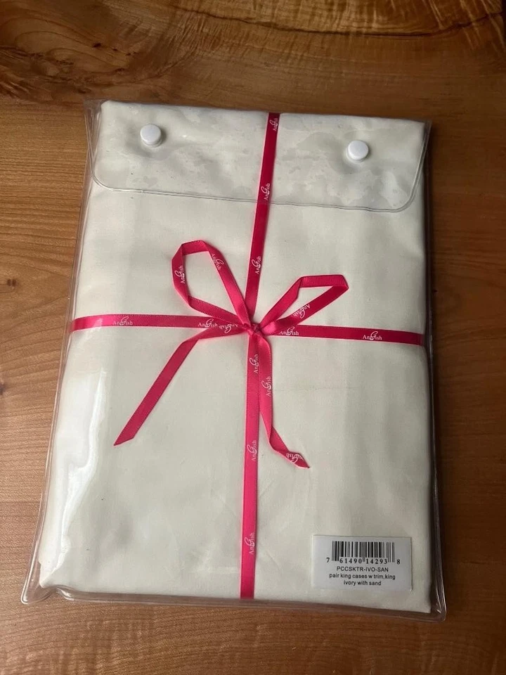 Новый с Ярлыками $163 Ann Gish хлопок сатин KING наволочки комплект - слоновой кости с песком шелковая отделка - Изображение 2 из 3