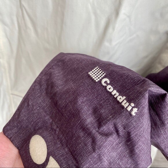 Mountain Hardwear Winter Jacket - image 6