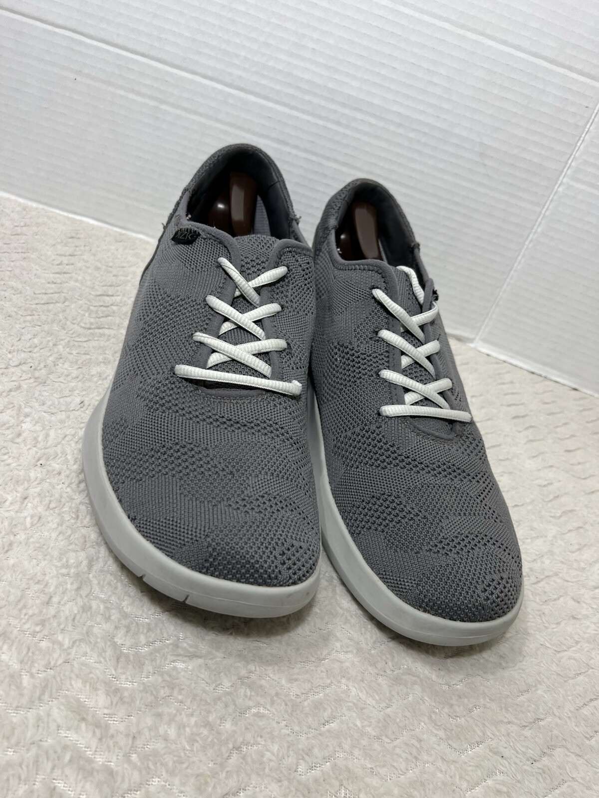 Kizik Madrid Eco Knit Mens Slip On Sneakers Size 13 Gray Hands Free Comfort