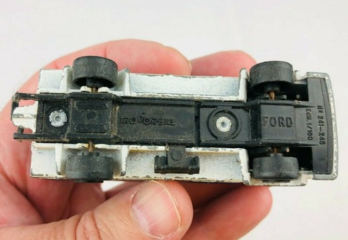 Vintage Majorette Ford Cargo Truck Lorry White & Blue No 241-245 Diecast *Oc13 - Picture 2 of 8