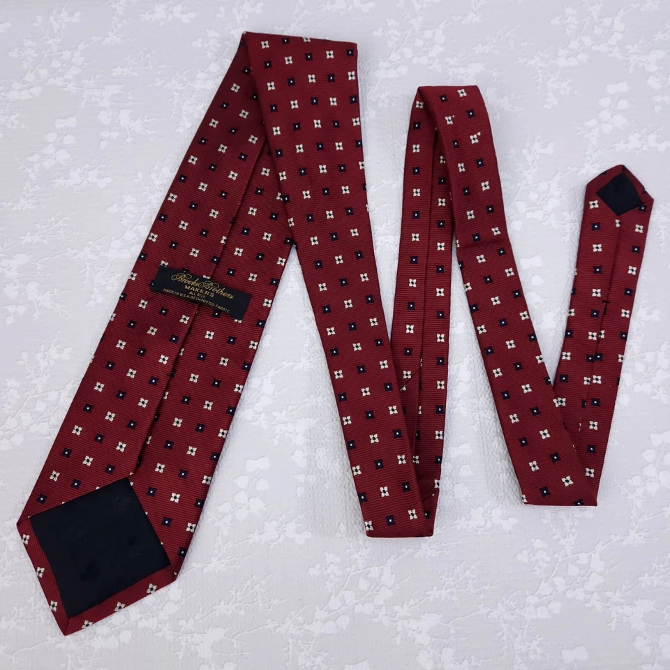 Corbata de seda BROOKS BROTHERS Makers rojo azul floral mini motivo geométrico 59" x 3,75" Foto 2 de 4