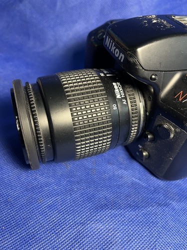 Nikon N70 SLR Camera With AF NIKKOR 35-80mm 1:4-5.6D Lens - 第 5/12 張圖片