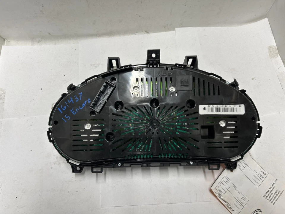 2015 BUICK ENCORE Speedometer cluster MPH 95386873 8k miles OEM 15 - Image 2 of 4