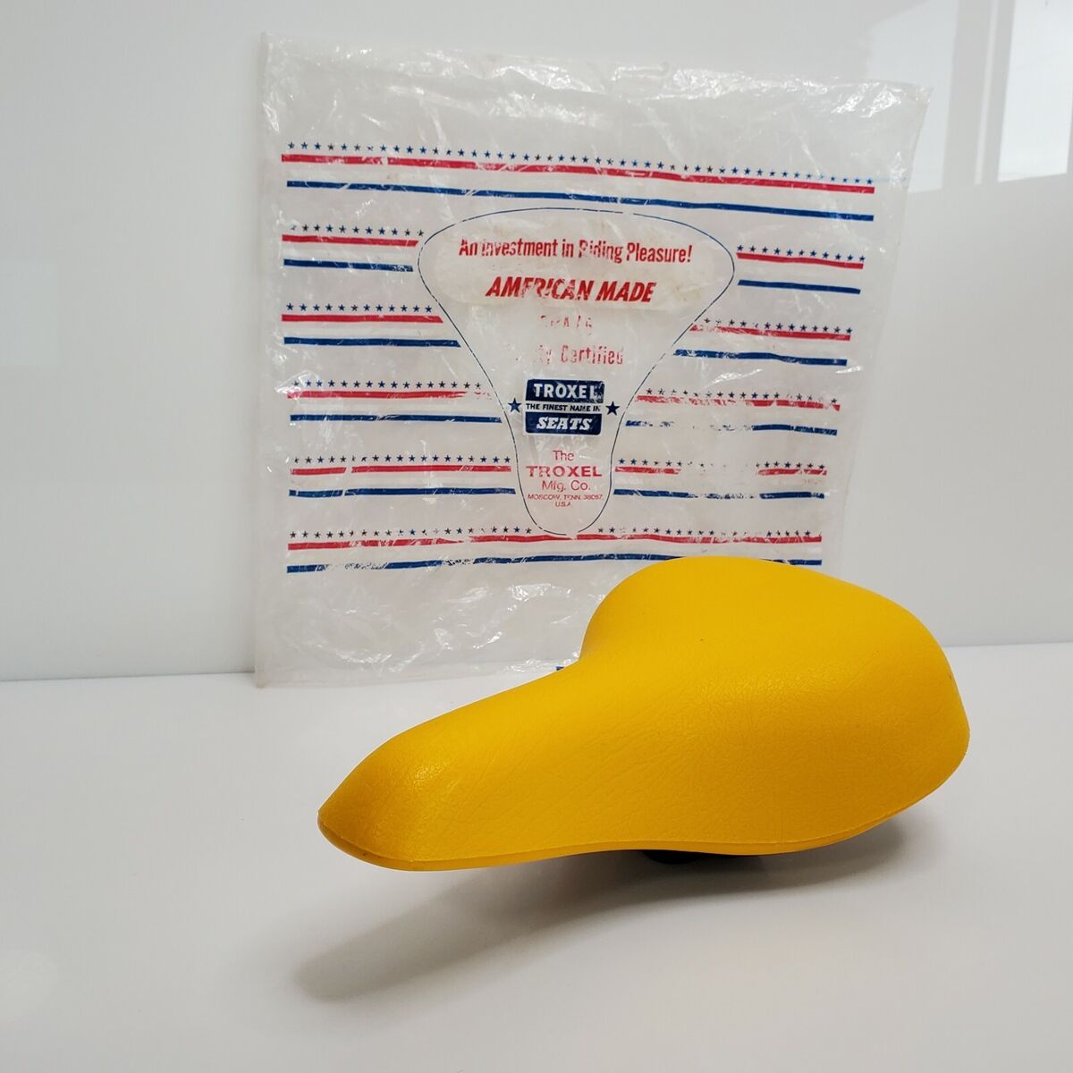 Rare Vintage 1977 Troxel BMX Seat Saddle Yellow NOS USA | eBay Rare Vintage 1977 Troxel BMX Seat Saddle Yellow NOS USA | eBay