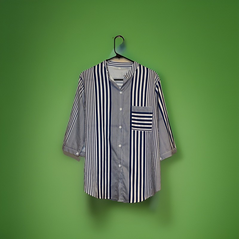 2x Woman’s Blue Striped Shirt 