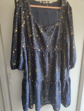 gorgeous gold foil star dress Size 3xl approx 22