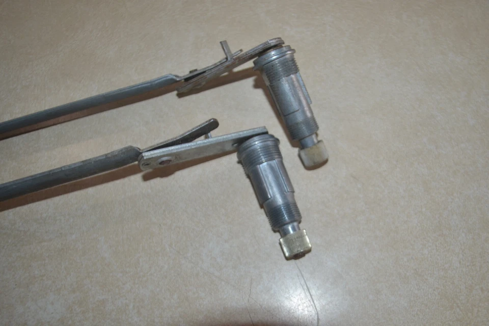 1959 Rambler Rebel Ambassador Nash OE Wiper Pivots NOS Trico Matched Pair - Image 4 of 4