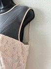 Foto 10 di 18