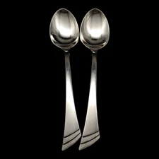 2 Oneida Stanza Teaspoons - 6 1/8" Stainless Steel USA