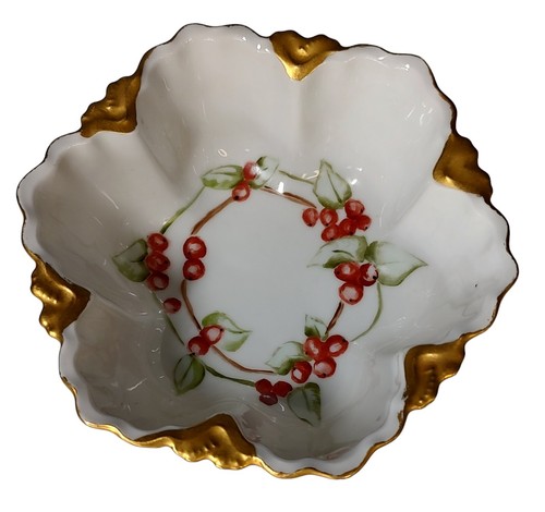 MZ Austria Barry Bowl China Hand Painted Scalloped Gold Trim Granny Core SEE