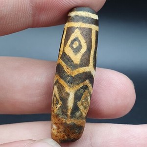 AA Antique South Asian Burmese Old pyu Tribe Pumtek petrified Wood Stone Bead