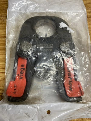 #ad RIDGID PureFlow 22678 Press Jaw PEX 1 1 2” Pipe $179.99