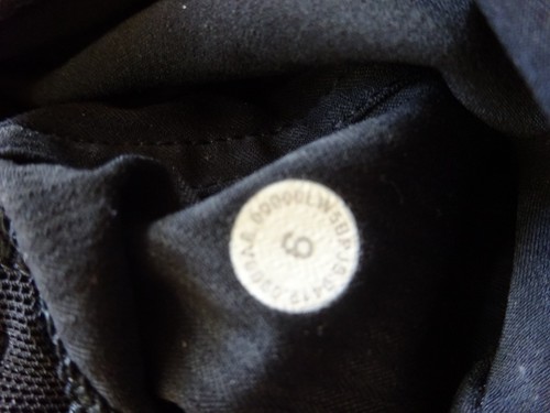 Lululemon Women's Black Joggers Pants Size 6 - Picture 3 of 6