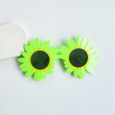 Flower Shaped Sunglasses Unique Design PC Material Stylish Protection Eyewear
