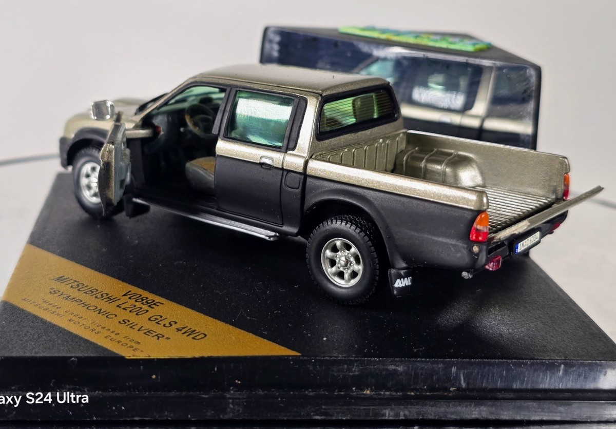 Vitesse V089E Mitsubishi L200 GLS 4WD Symphonic Silver 1/43 Scale