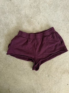 Garage Maroon Sweat Shorts Size Médium