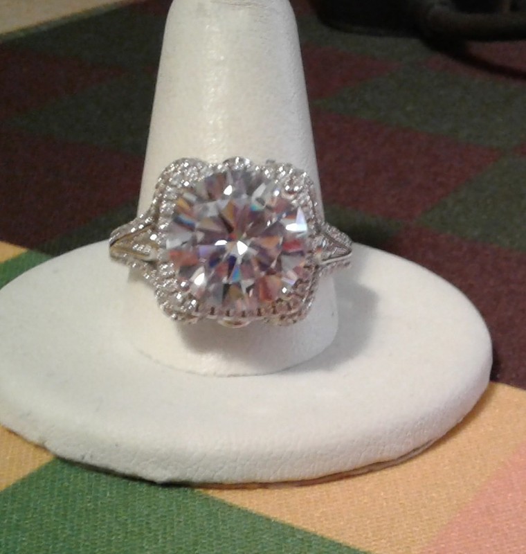 BJL863 Bella Luce CZ Halo Design Ring 13.07ctw. Size 10 LNC