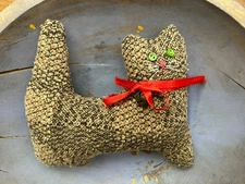 Primitive Tan and Black  Kitty Cat  Shelf Sitter Bowl Filler  Christmas