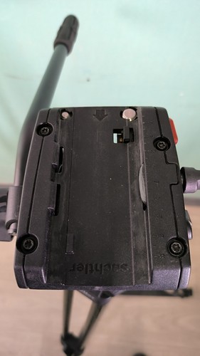 Tripod Sachtler System Ace XL with CF Legs & Ground Spreader (MFR: 1019C) (152) - Picture 12 of 12