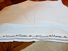 Twin 67 x 96 Ethan Allen DISNEY Minnie Mouse White Flat Top Sheet!