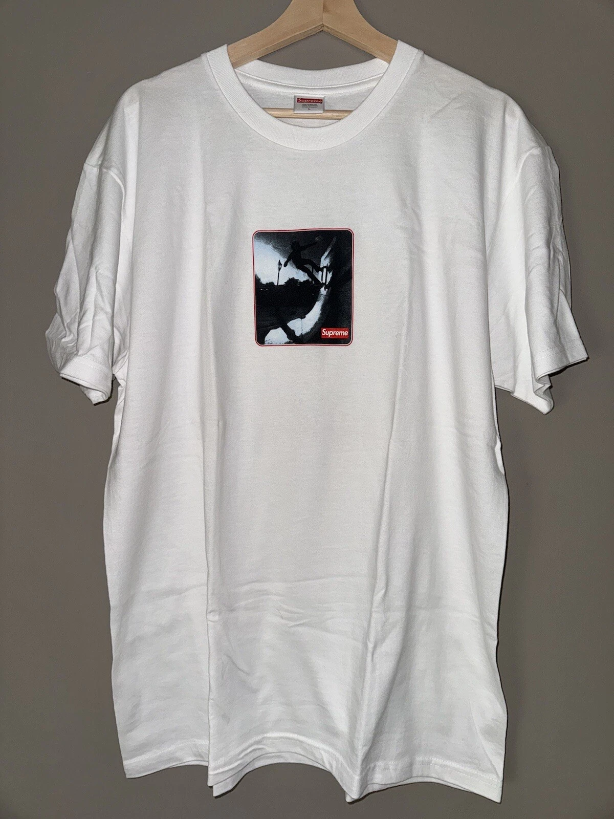 2021 Supreme Shadow Tee taille : L blanc S/S F/W logo boîte rouge
