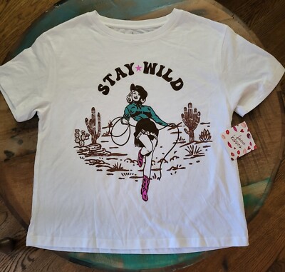 Free Kisses Stay Wild Tshirt Sz Small
