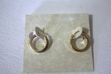 14K Solid Gold small Hoop earrings NWT