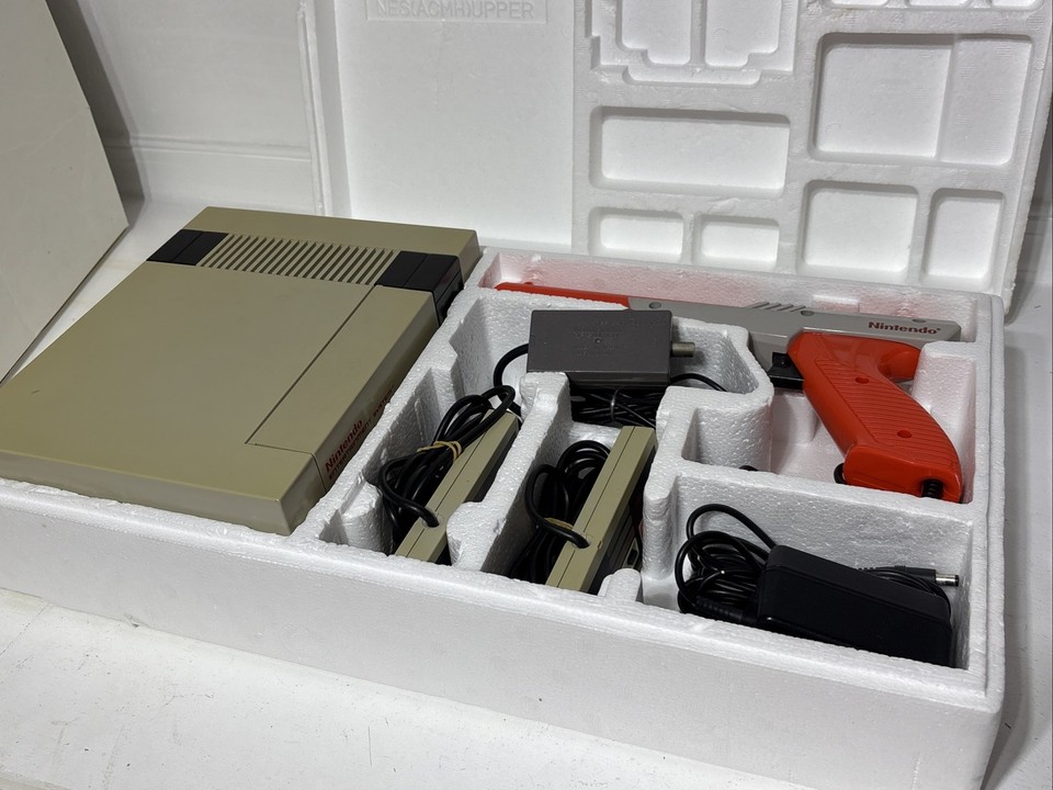 Nintendo NES Power Set COMPLETE Original Box in EXCELLENT Condition ...