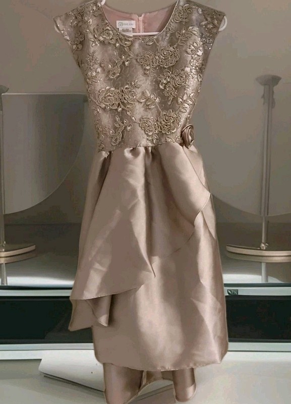Bonnie Jean Girls Formal Dress Size 16 EUC