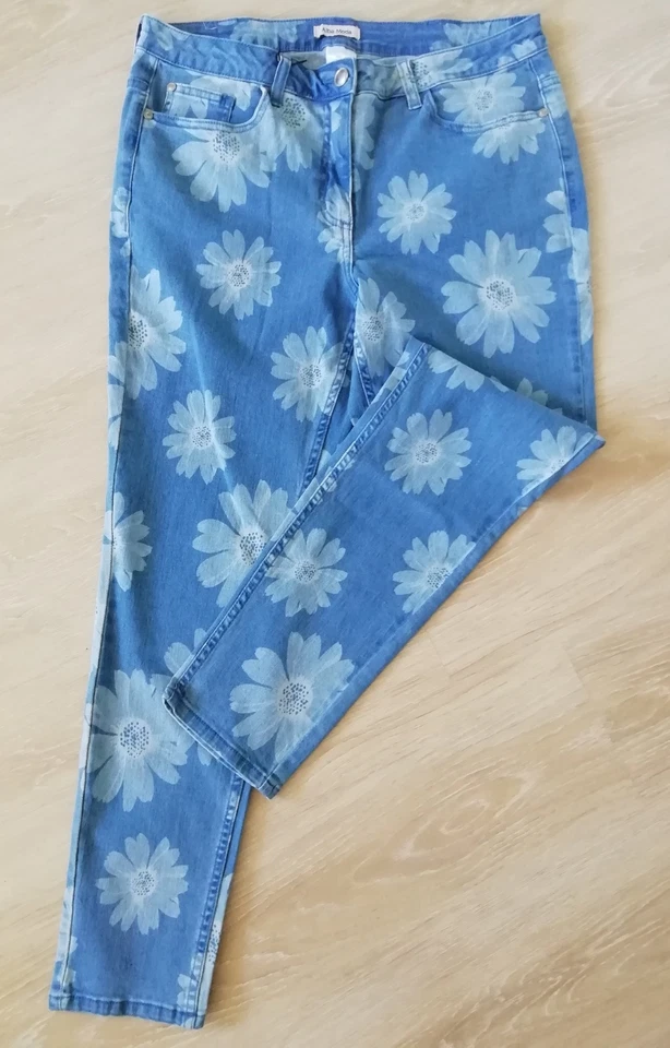 Gr. 44*46*48 / L28 Alba Moda Damen Jeans "Flower" Stretch lightblue - 40% Rabatt - Bild 1 von 4