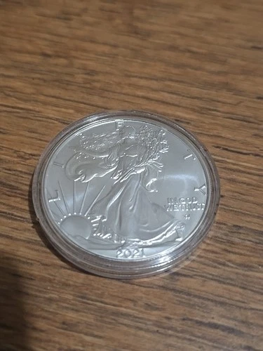 2021  1 oz American Silver Eagle Coin .999 Fine Silver BU