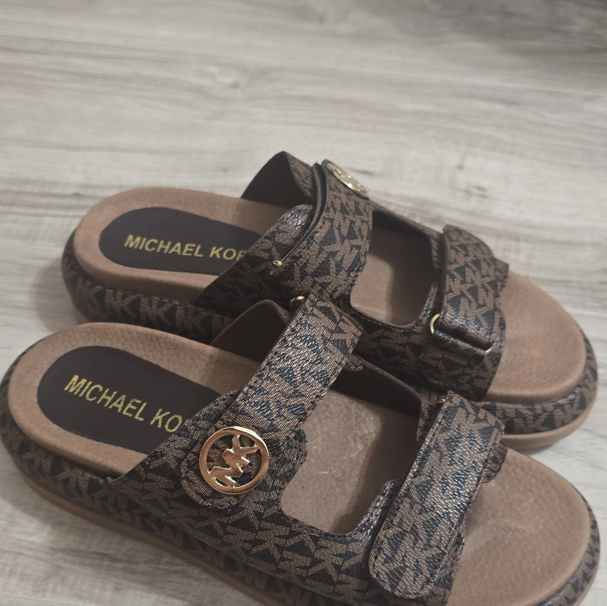Michael Kors Logo Flat Sandals for Women for sale | eBay Michael Kors Logo Flat Sandals for Women for sale | eBay